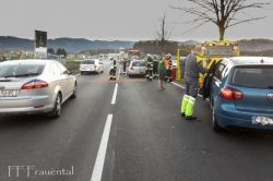 2016 03 30 Auffahrunfallbeikreisverkehr 20160330 1077362510