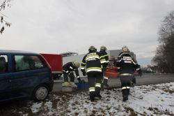 2016 02 14 Uebung   Verkehrsunfall Mit Menschenrettung 20160214 2079335123