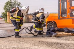 2016 09 11 Uebung Holzstapelbrand 20160911 1525580837